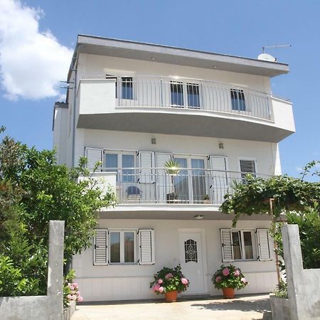 Apartman Karic Τρογκίρ Εξωτερικό φωτογραφία