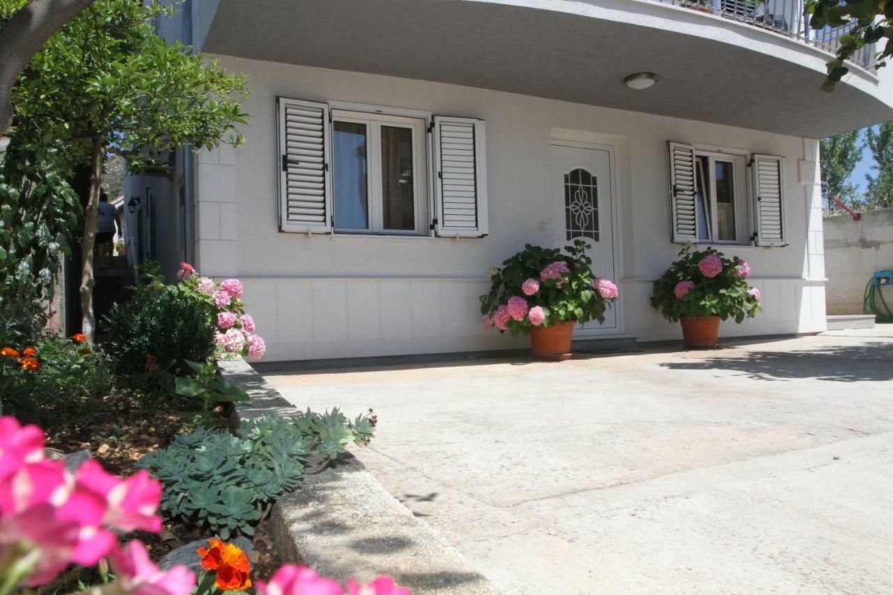 Apartman Karic Τρογκίρ Εξωτερικό φωτογραφία