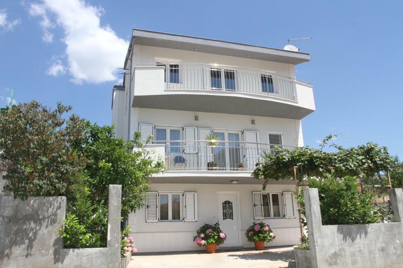 Apartman Karic Τρογκίρ Εξωτερικό φωτογραφία